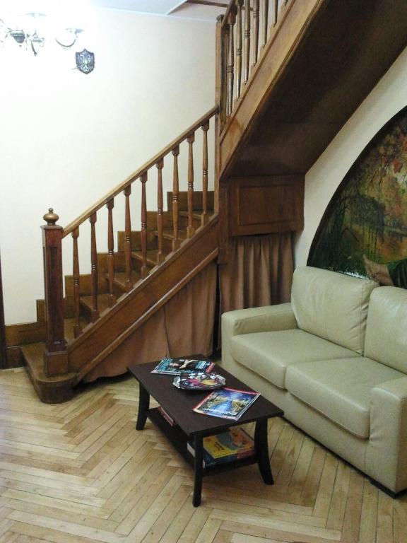 Hostal Machin Мадрид Экстерьер фото